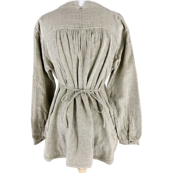 FREE PEOPLE MARTINI COMBO SHORT TOP BLOUSE, SIZE XS, MSRP $108.00 NEW W/ TAG - Picture 2 of 6